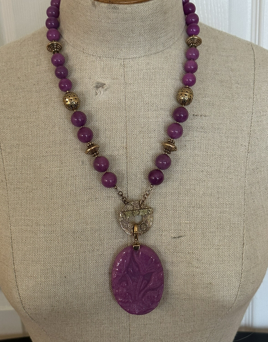 Vintage Amy Kahn Russell Purple Jade Lily Pendant Beaded Necklace