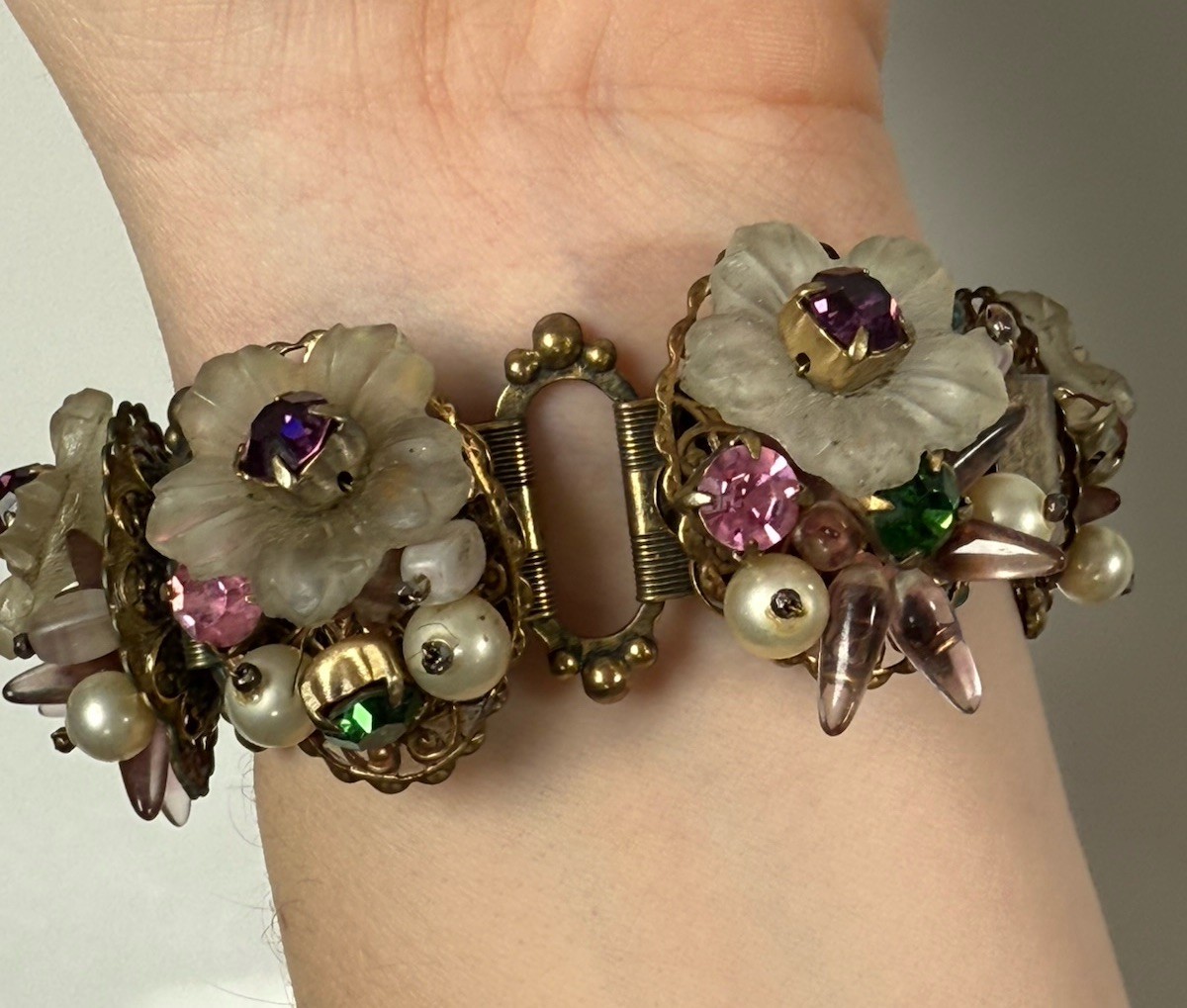 Antique Flower Glass Beaded Rhinestone Panel Bracelet 7″ Chunky 3D Book Chain