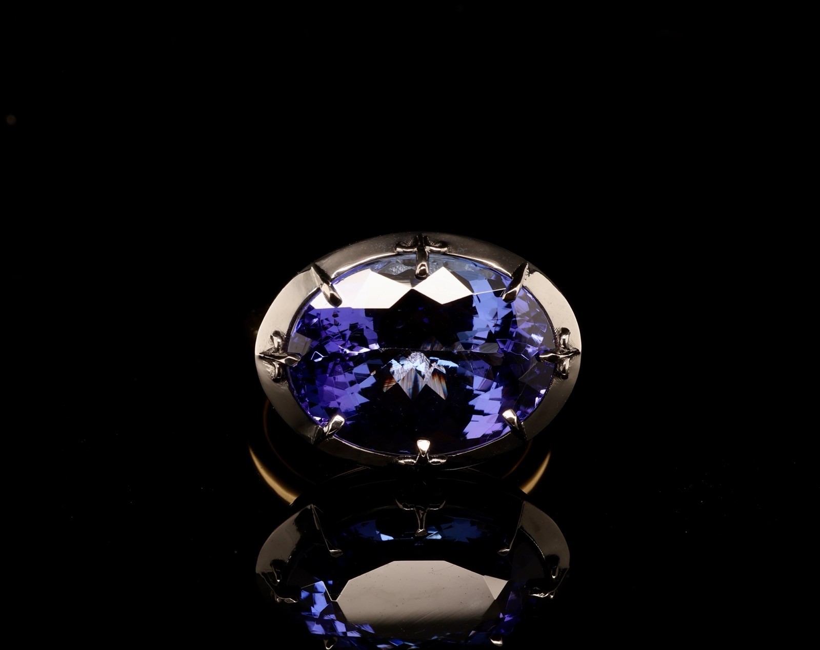 Vintage 12.08ct Violet Blue Tanzanite 18k Gold Button Back Ring Sz Q Val $29500