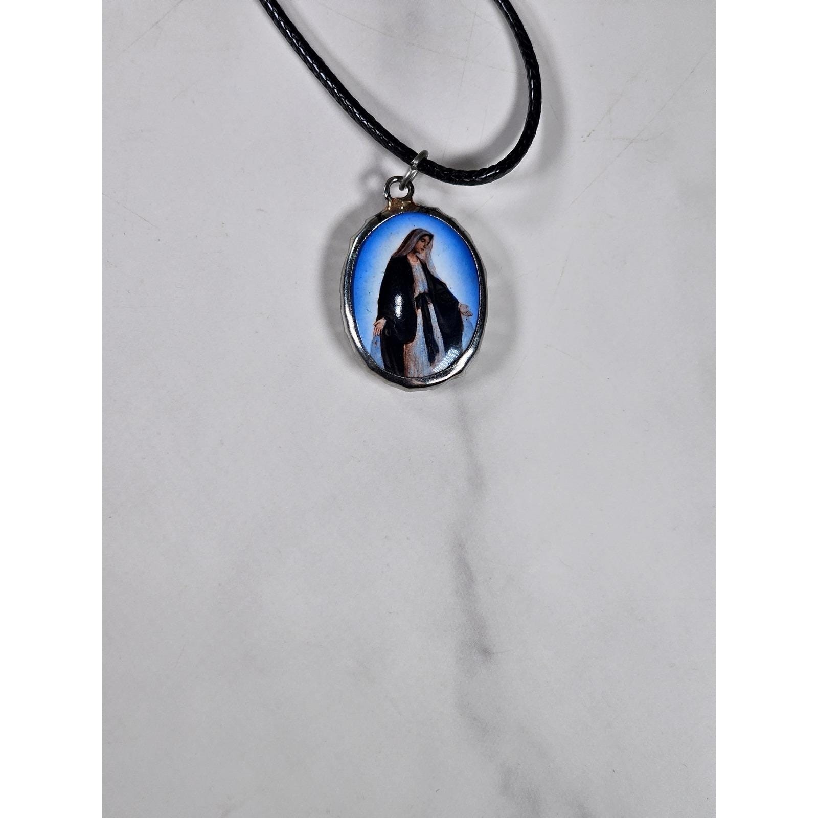 Vintage Madonna Pendant Necklace Lightweight Silver Tone Religious