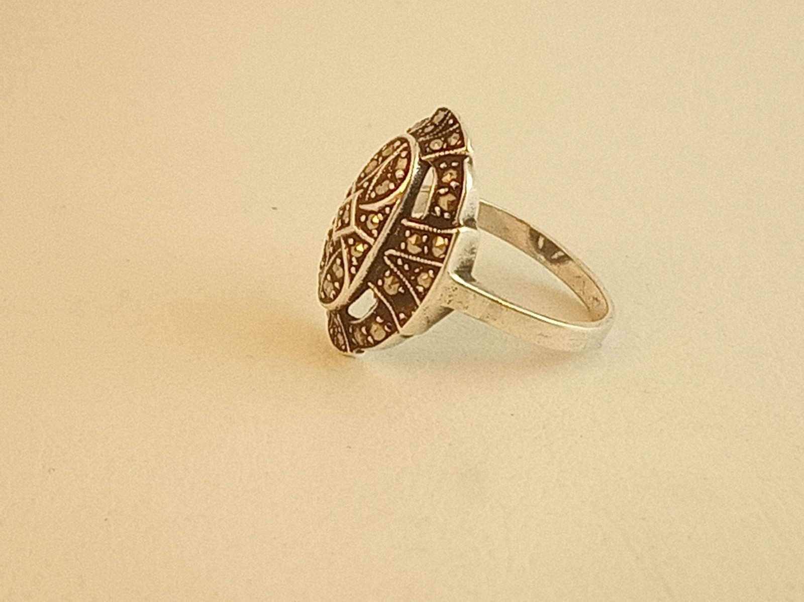 Vintage sterling silver marcasite domed top ring Germany sz 8