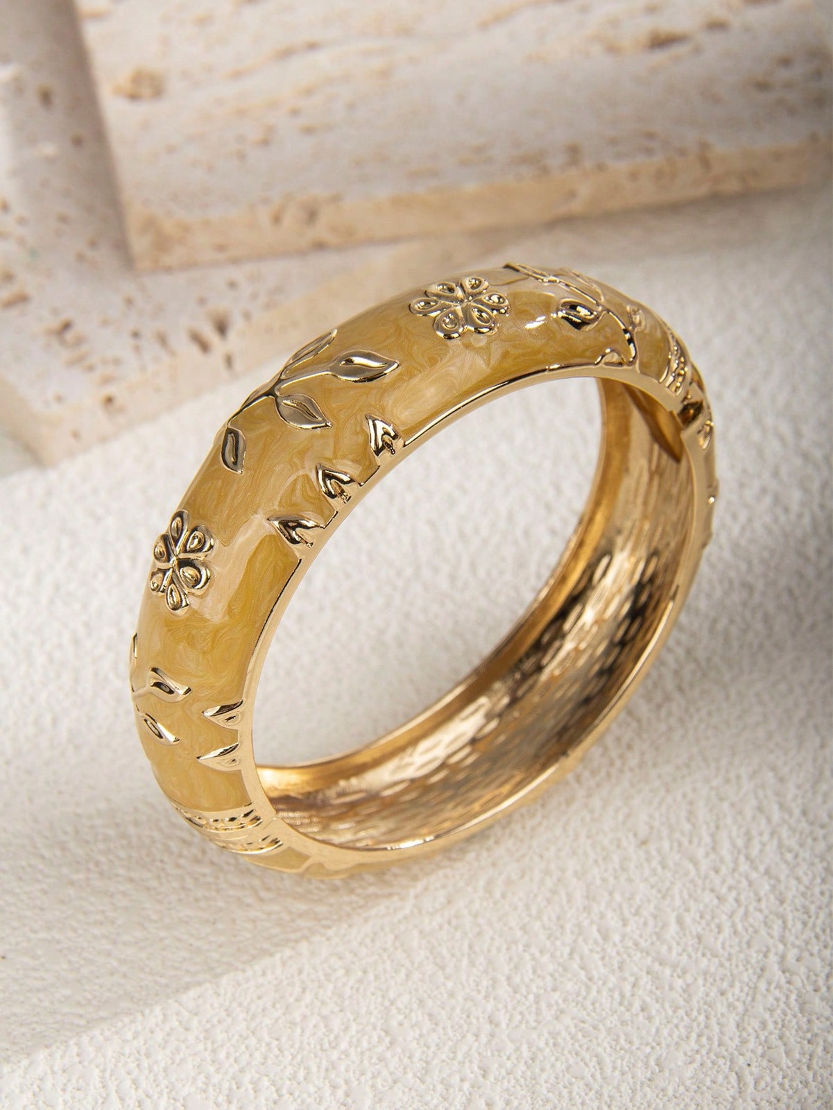 Yellow Vintage Floral Enamel Bangle With Gold Detailing For Daily Party Wear