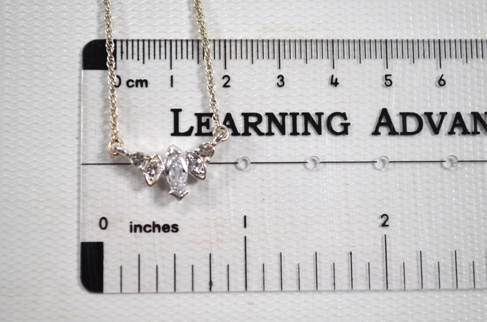 Silver Tone Necklace Clear Rhinestone Pendant Beautiful 19″