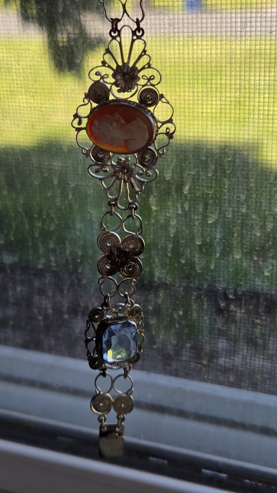 Vintage Art Deco Cannetille Filigree Cameo & Topaz Bracelet 7″