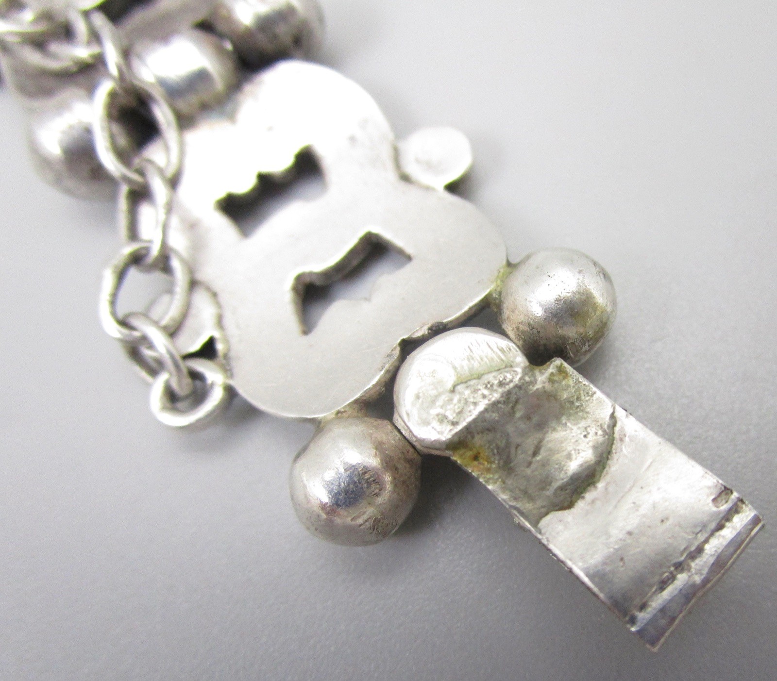 MEXICAN 980 STERLING SILVER AGUILAR STYLE SCROLL & BALL BRACELET – 40.7 