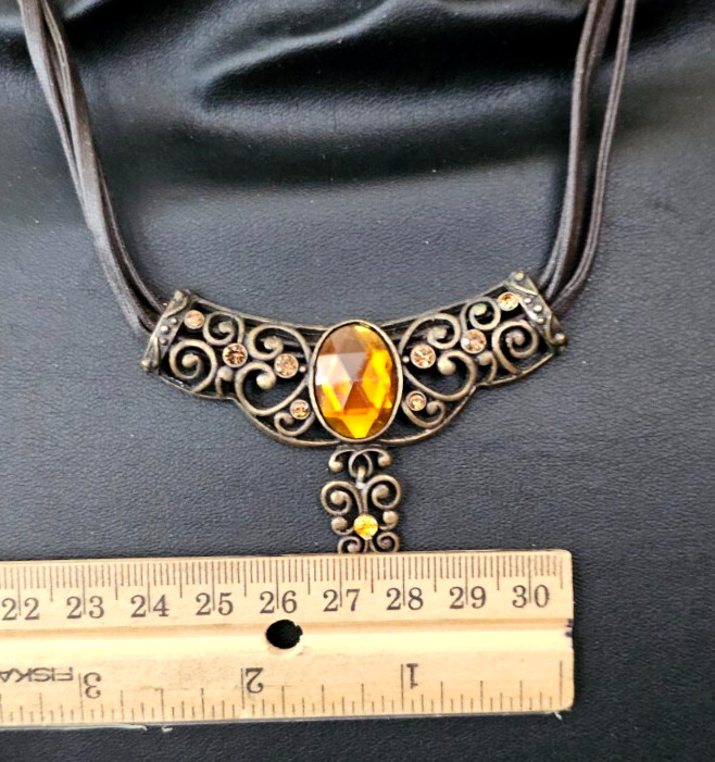 Vintage Rhinestone Filigree Bar pendant leather strand Necklace 17″