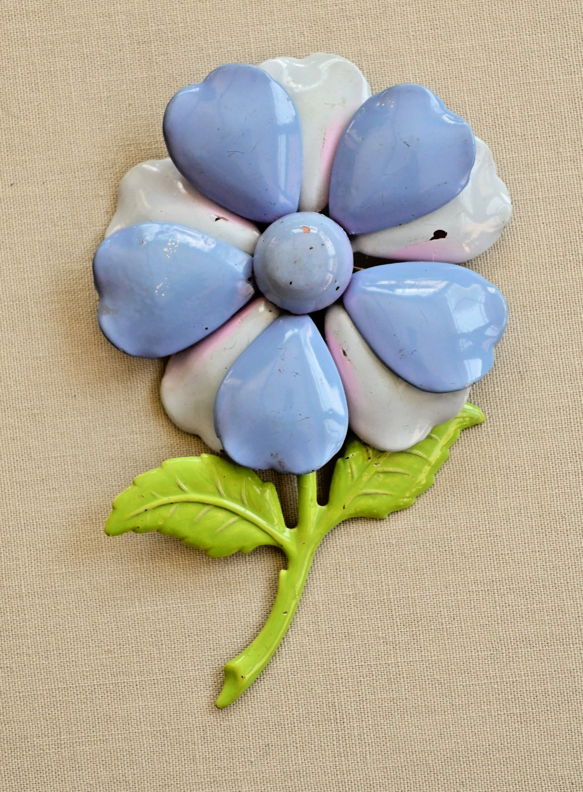 Retro Vintage Blue Daisy Flower Enamel Floral Brooch Mid Century Pin