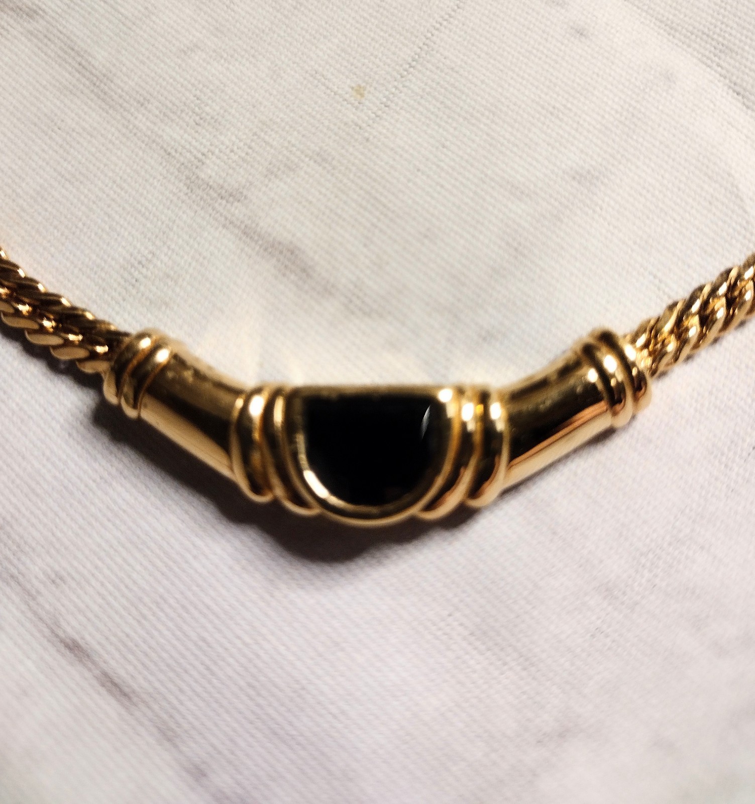 Vintage SAL Signed Gold Tone with Black Stone Necklace Swarovski 16″