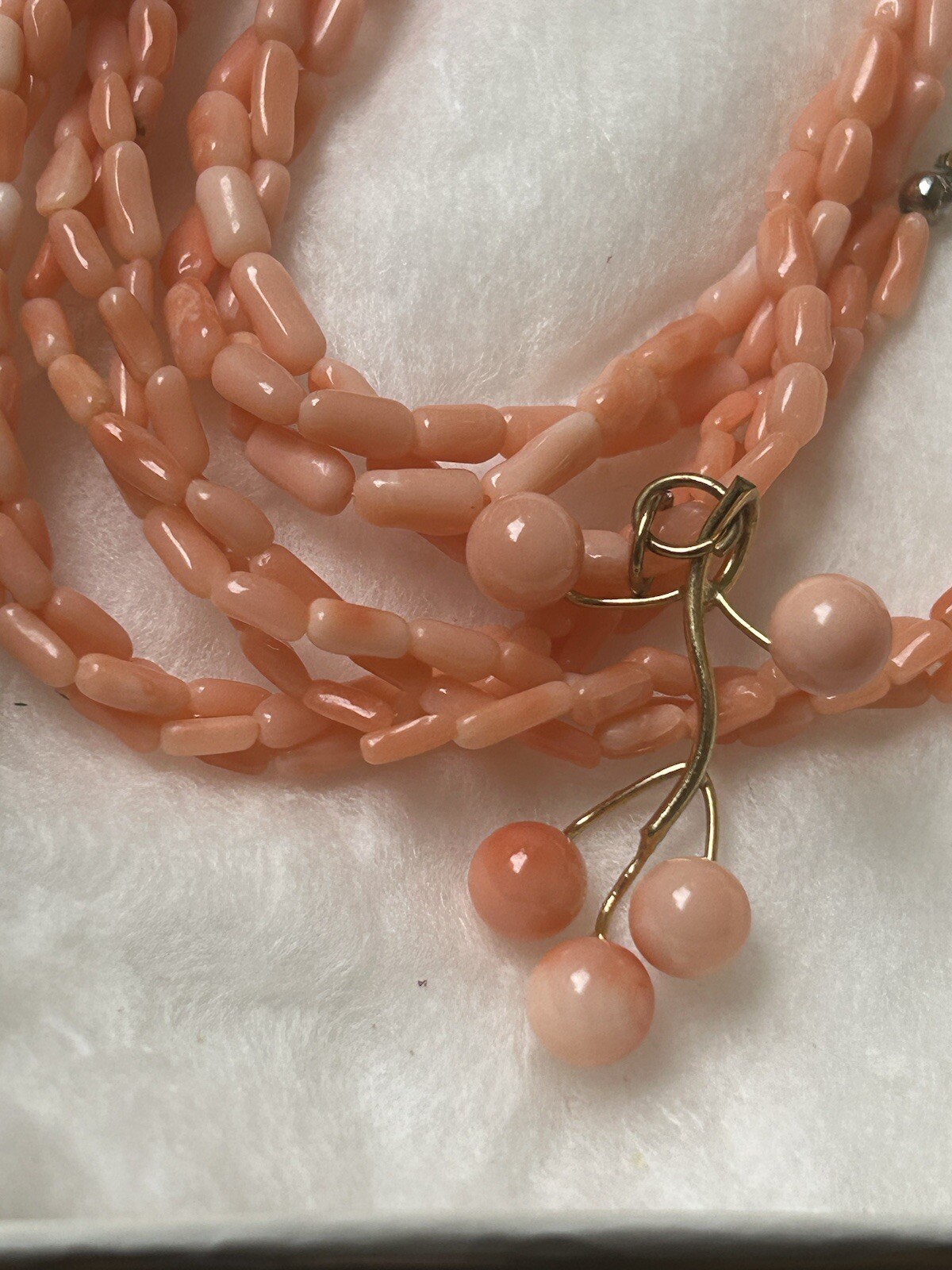 VTG Angel Skin Coral Tube Twisted Strand Necklace Pendant Genuine Pink Art Deco