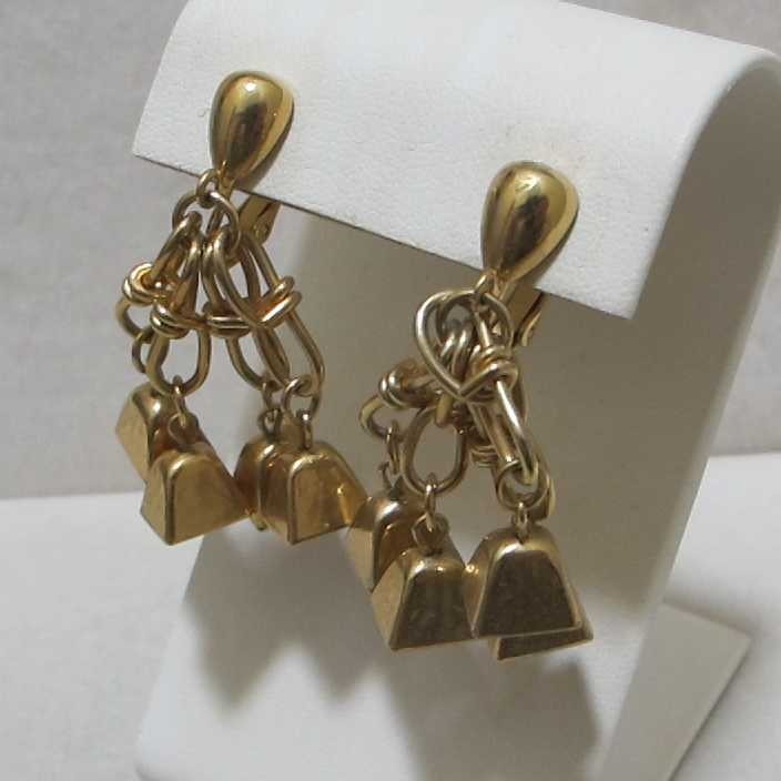Fun! Four Articulated Dangling Cow Bells Vtg Gold Tone Clip Earrings 1-7/8”