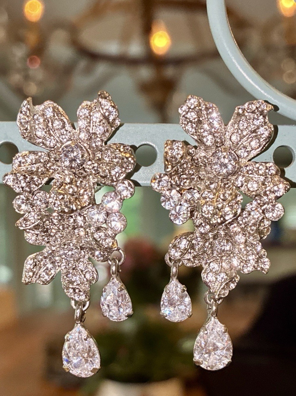 Amazing SIMAN TU Haute Couture Runway Floral Australian Crystal Earrings RARE ~