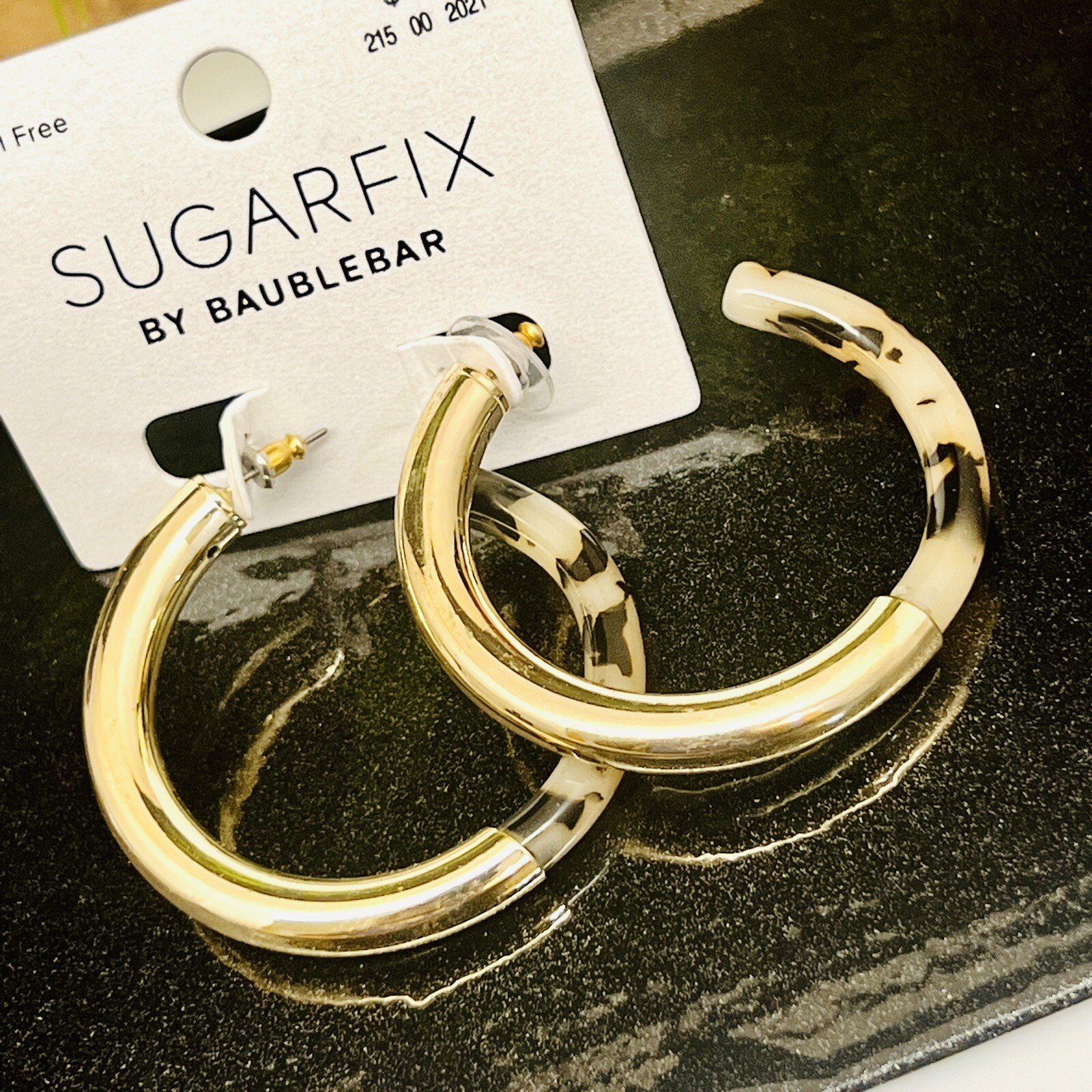 Large SUGARFIX by BaubleBar Women’s Hoop Earrings Tortoise Resin Hoop Gold 1385