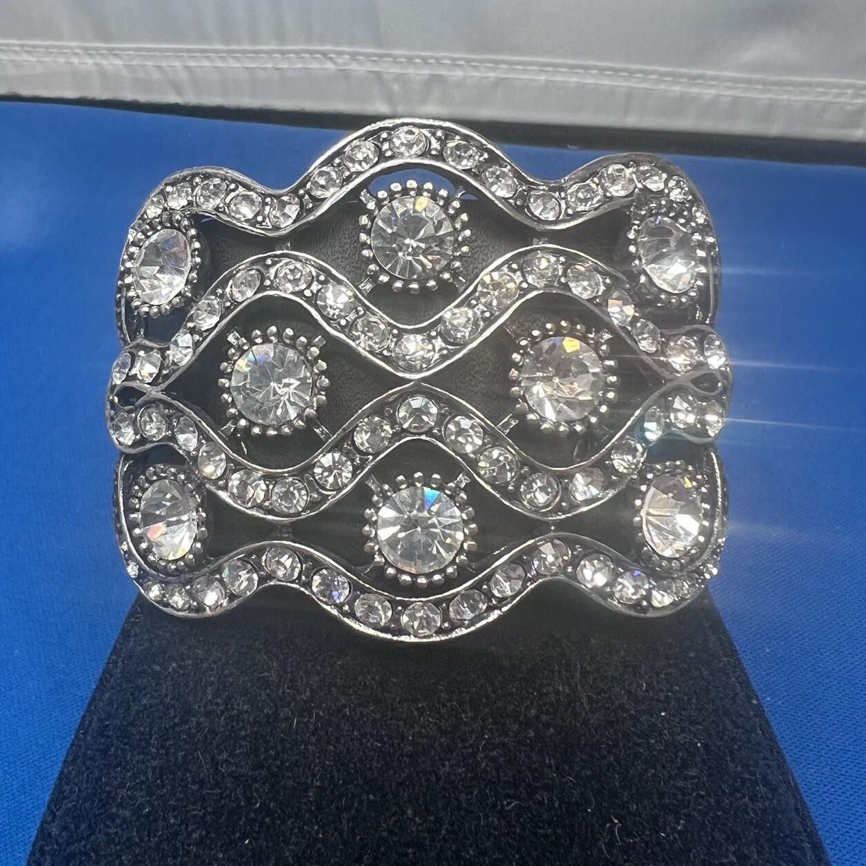 Black Leather 1.5″ Wide Snap Closure Rhinestone Crystal Silver 7-7.5″ Bracelet