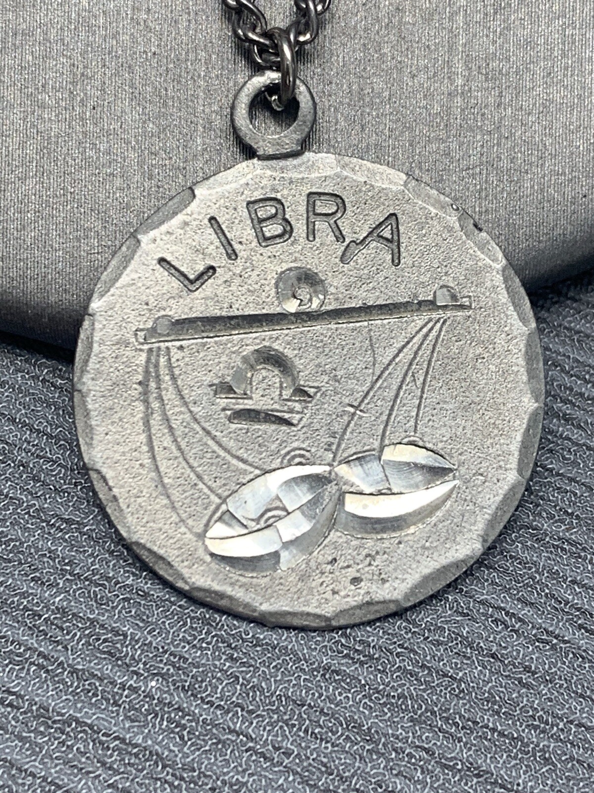 Vintage Pewter BDA Zodiac astrology Libra Horoscope Pendant Necklace 18”