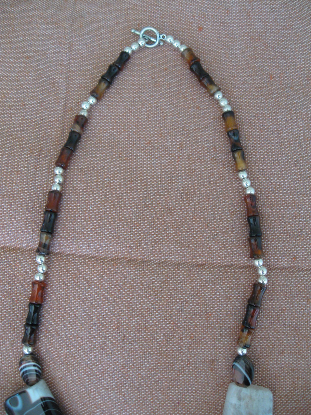 Vintage Original 26″ Agate & Amber Necklace Beaded/Silver Beads & Toggle Clasp