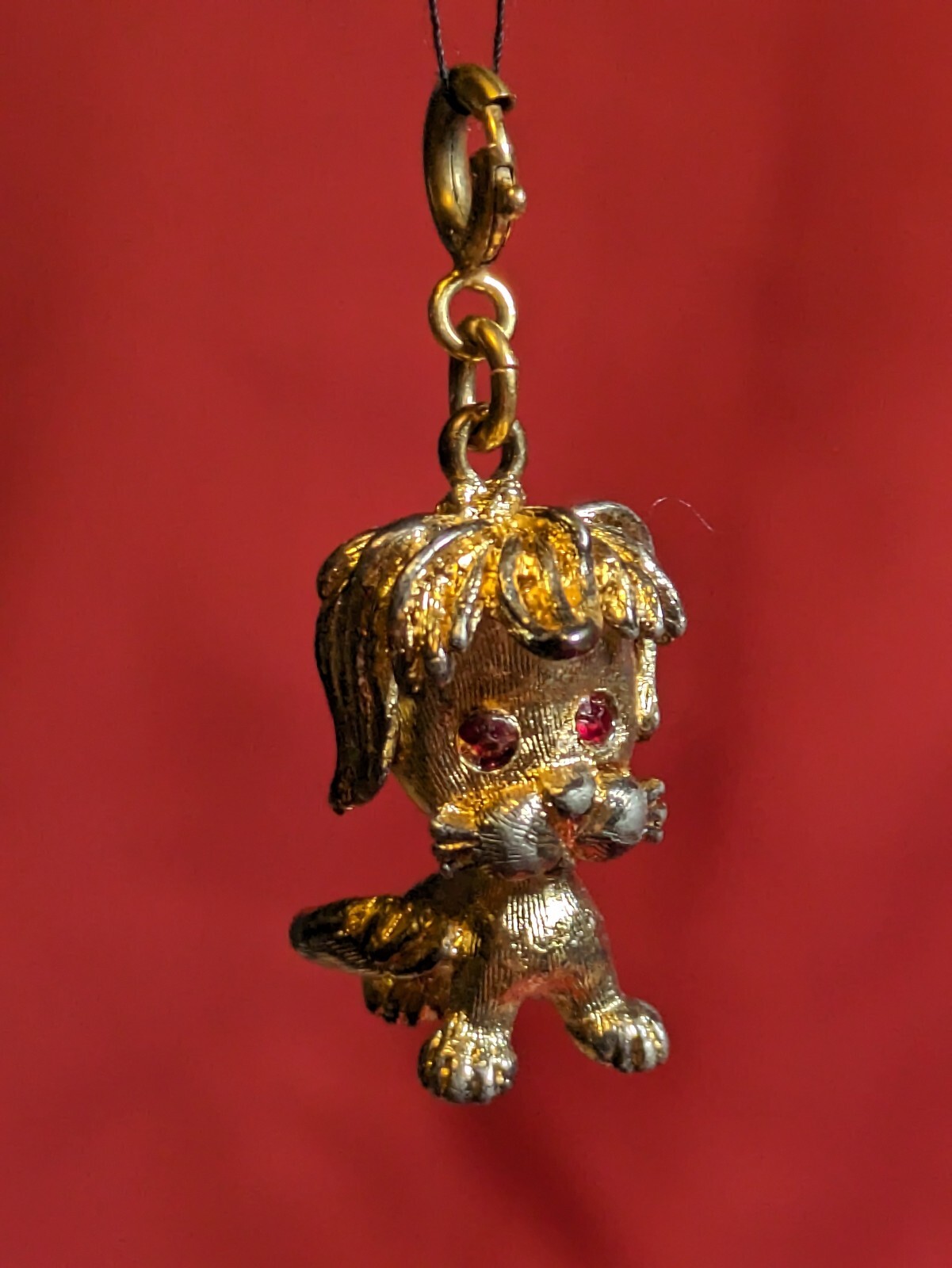 Vintage Gold Toned Lion Pendant Charm Red Rhinestones Eyes – No Chain Included