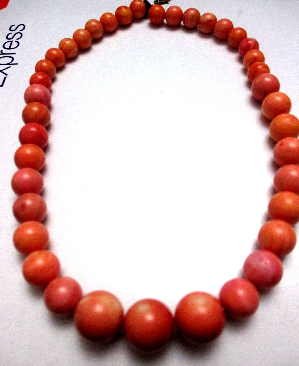 Vintage M0M0 Art Deco Authentic ☆ Undyed Untreated ☆ Necklace Coral ☆ Organic.
