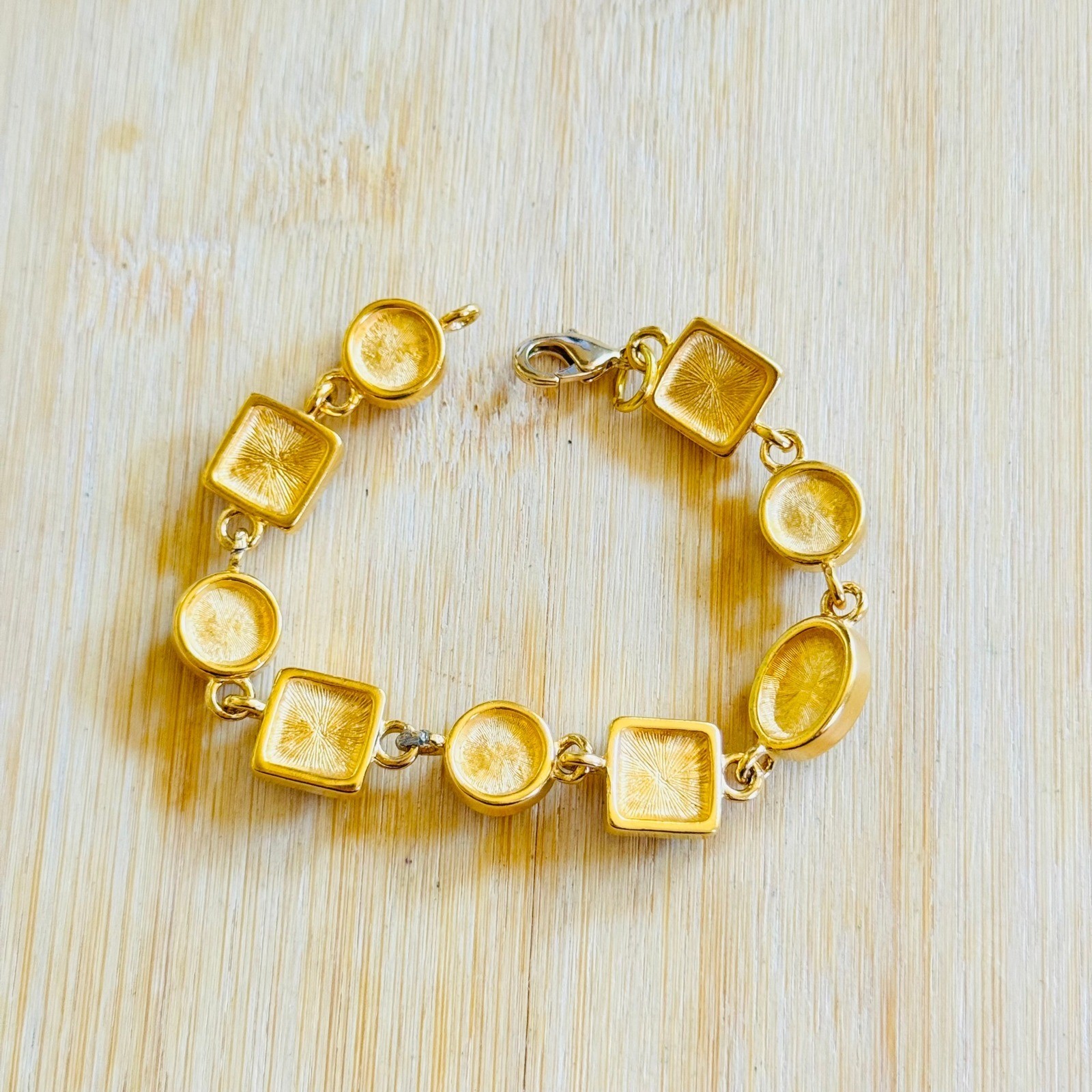 VTG Cabochon Bracelet Statement Runway Gold Plated Chunky Retro 90s 7.5″