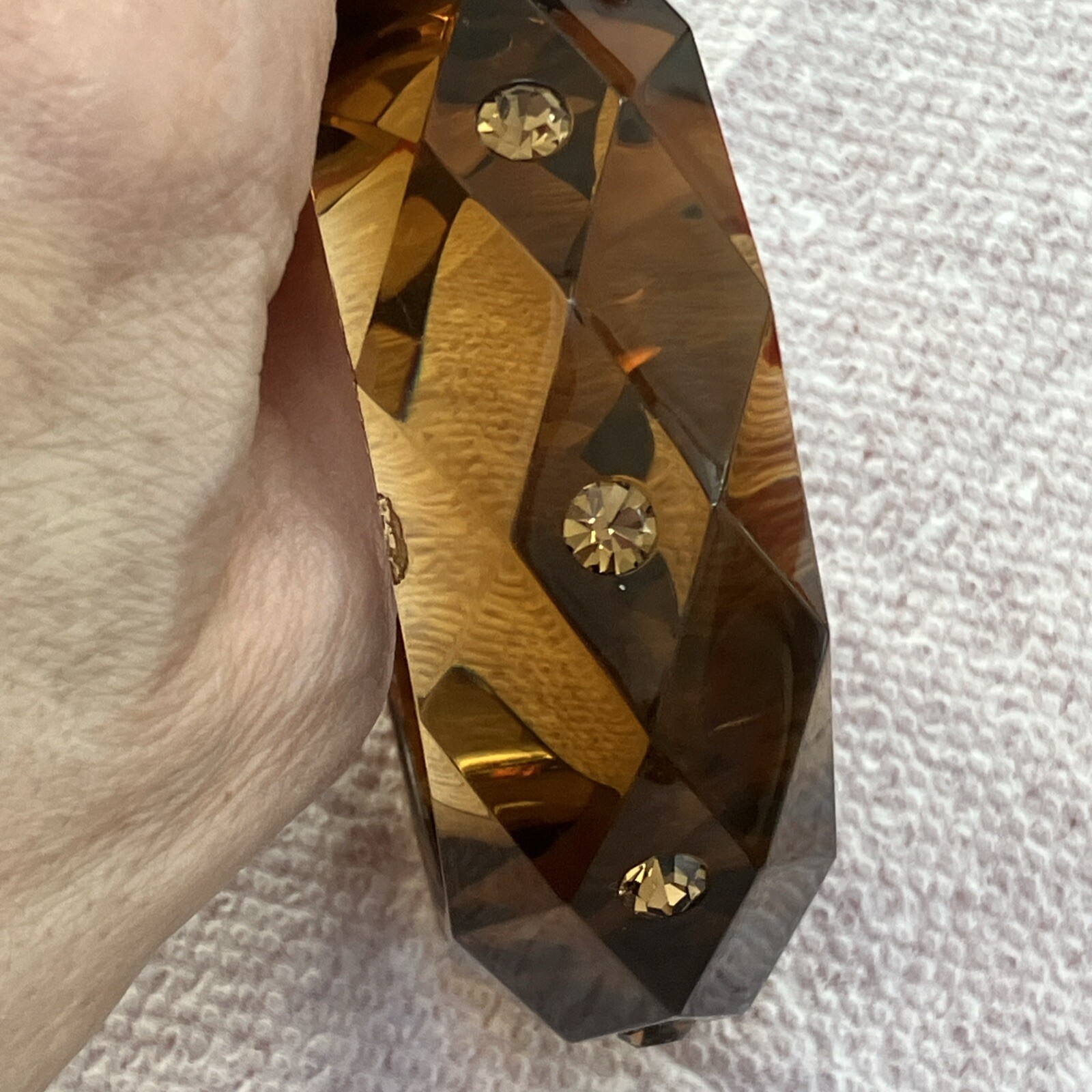 VINTAGE FACETED GEMS BANGLE BRACELET