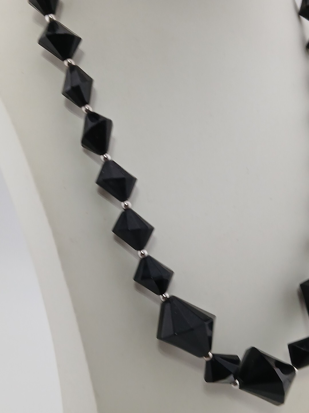 TRIFARI vintage black lucite bicone graduated beads silver tone accents necklace