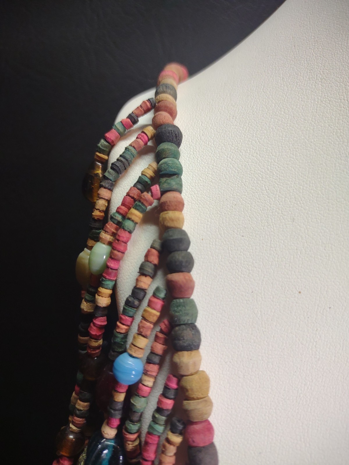 Vgt Africa Multi-Strand Drops Hand Carved Wood Animal Glass Beads Necklace Boho