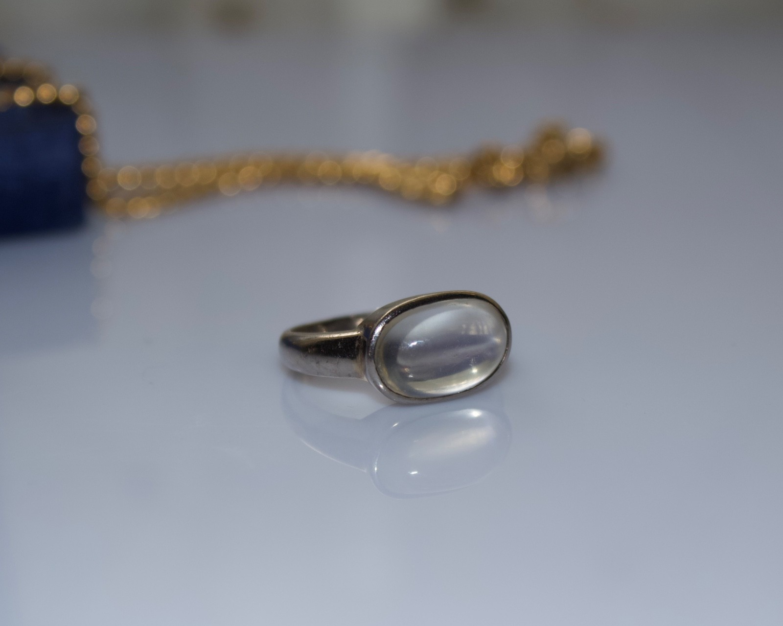Vintage 14k White Gold Moonstone Bezel Set Solitaire Stacking Band Ring