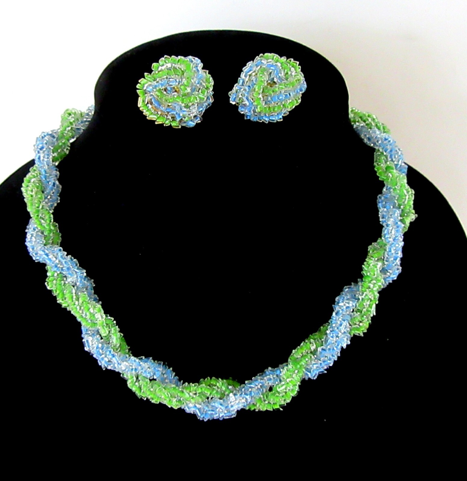 Vintage Blue & green beaded necklace & clip on cluster earrings set – Japan MCM