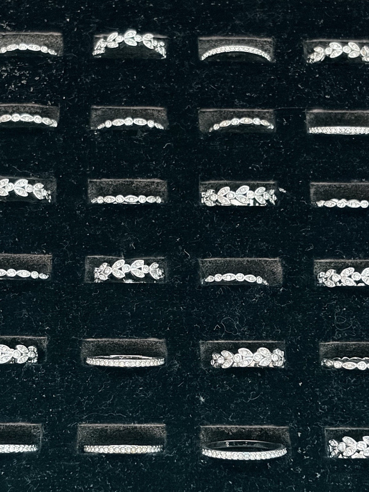 Vtg Retired Resale Lot Stella Dot Claudia Stackable Rings 36 NWOT All Sizes CZ