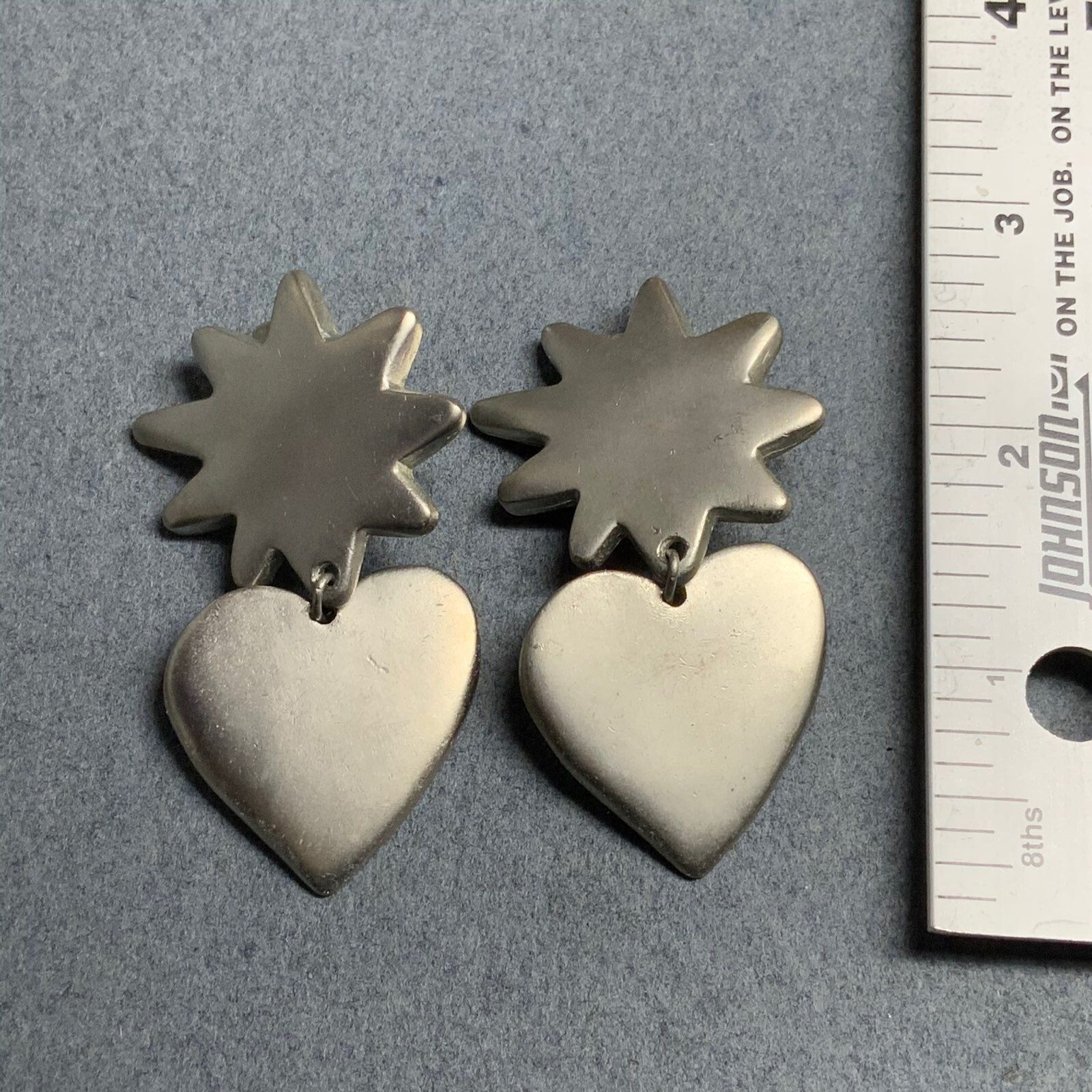 Starburst Heart Clip-On Earrings 2.5 In As Is Matte Silver Retro 50s 60s 80s 90s