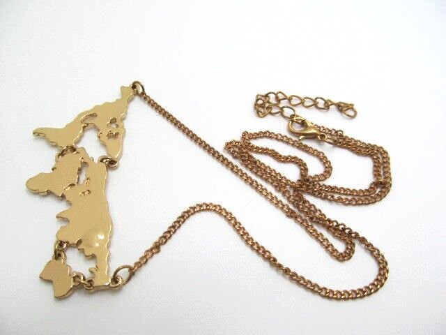 Vintage Yellow Gold Tone Curb Link World Map Link Chain Necklace