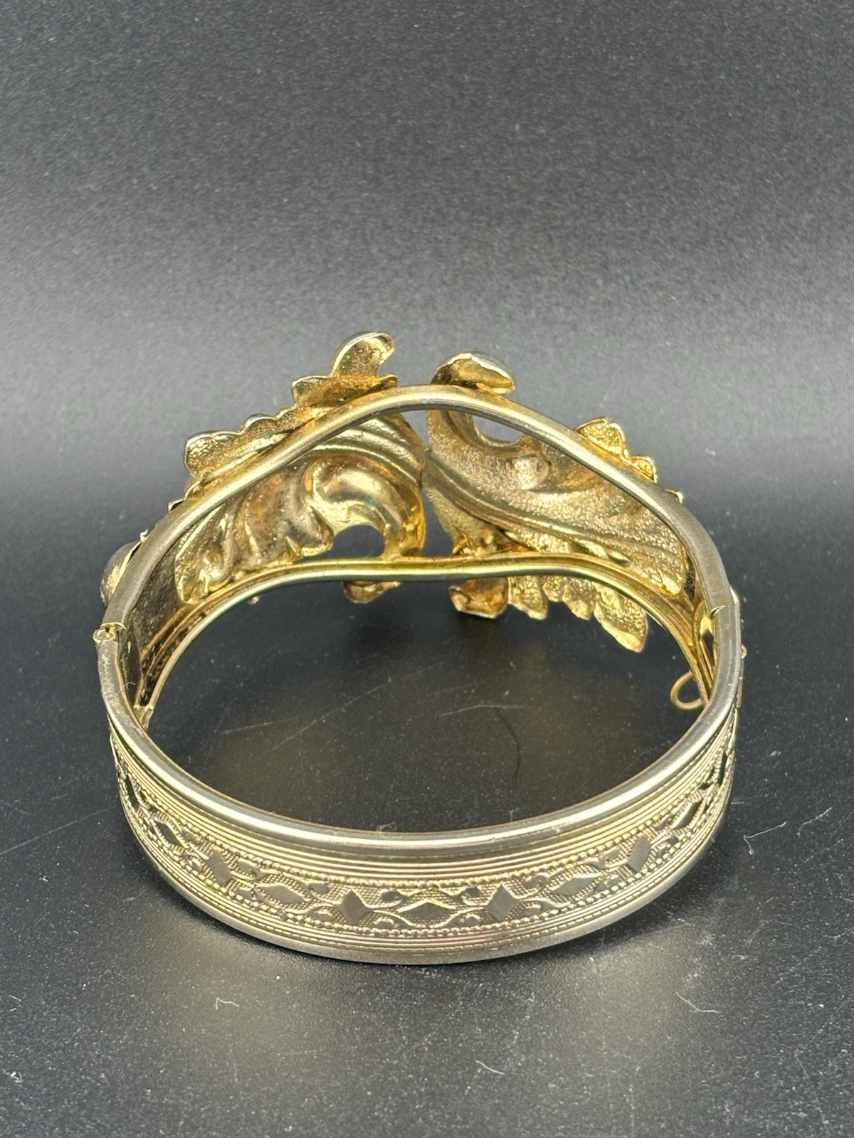 Victorian Revival Leaf Two Toned VTG Hinged Bangle Bracelet 2 3/8 Inch Diameter
