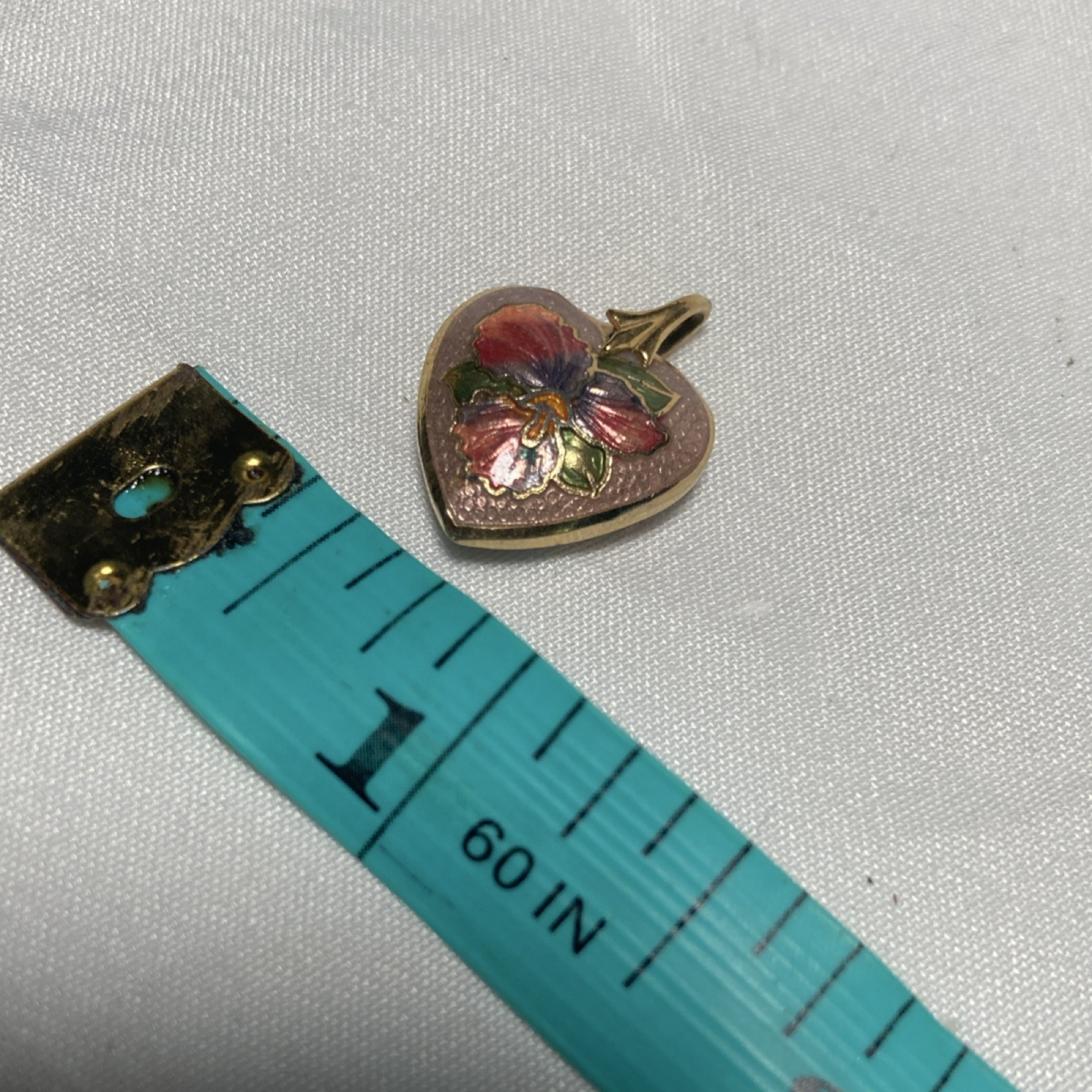 Heart-Shaped Enamel Floral Pendant Charm Pink Gold Multicolor Flowers & Plants