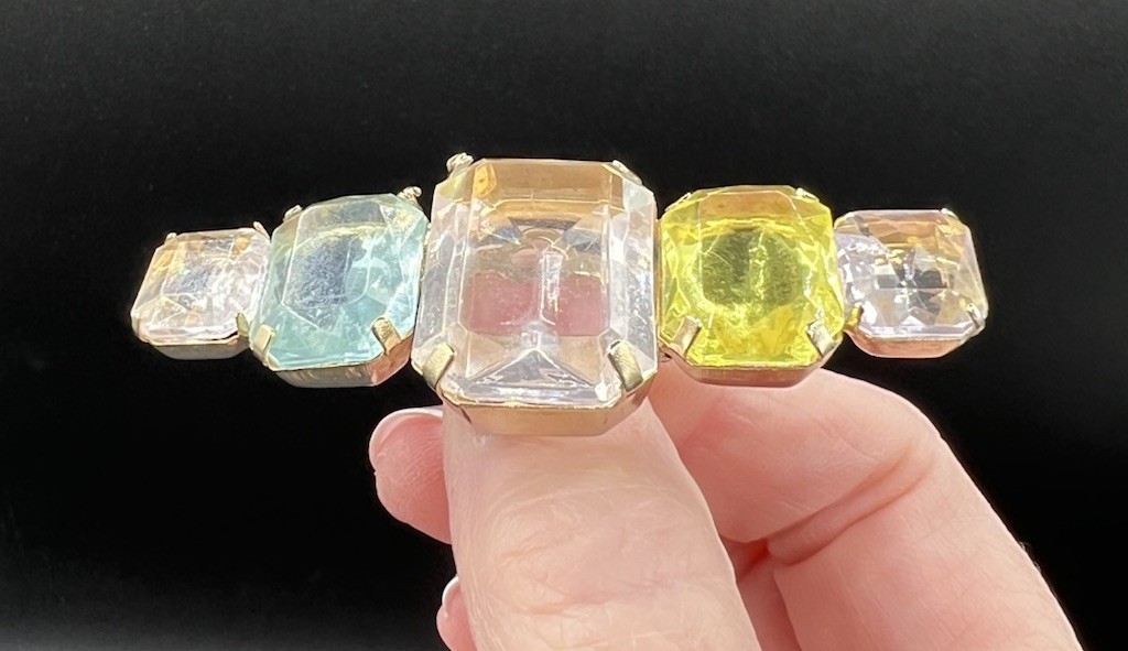 Vintage 1970 Faceted Look Acrylic Pastel Gem Brooch