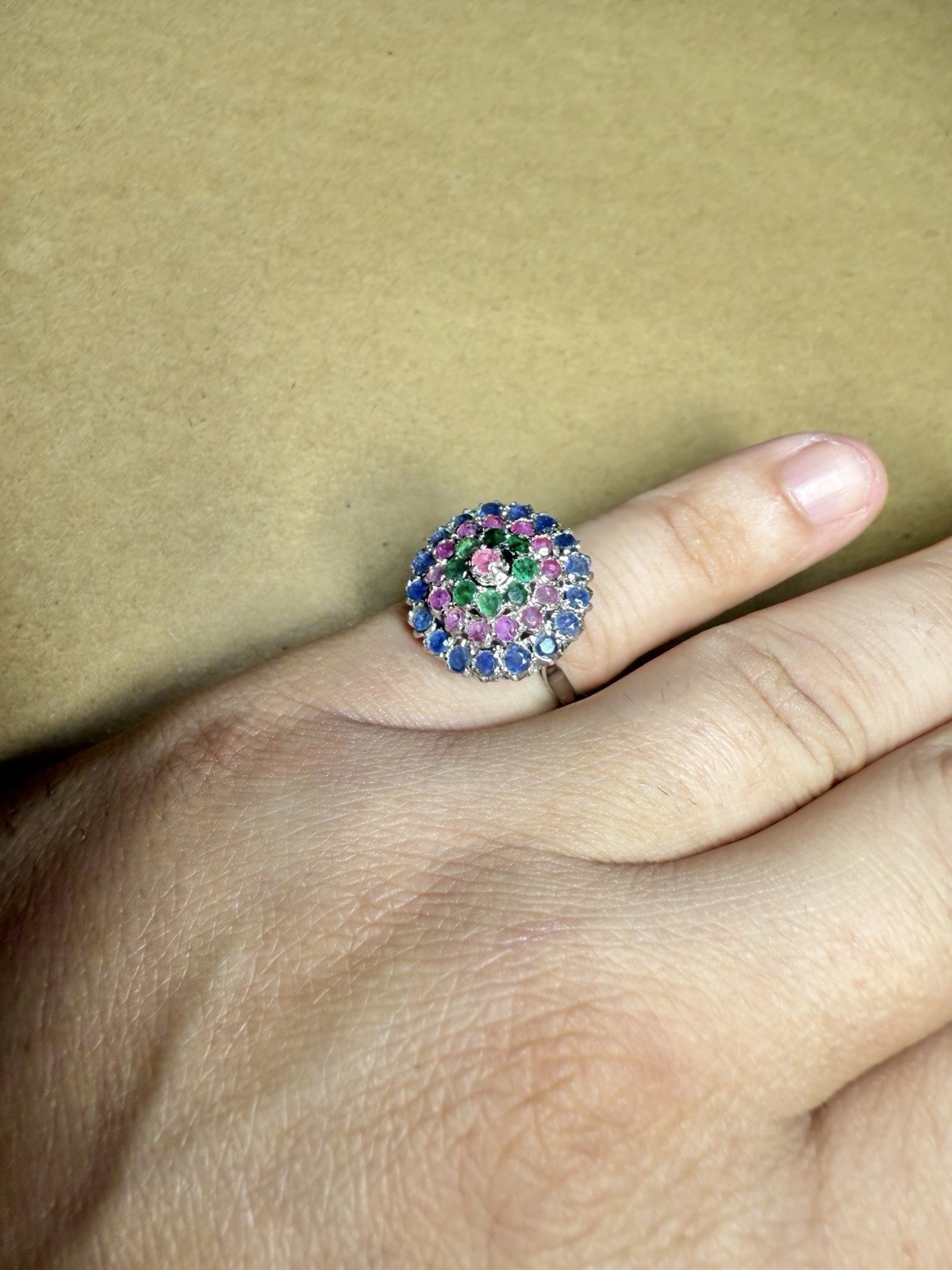 Attractive Vintage Natural Emerald Ruby & Sapphire 925 Sterling Silver Ring 7.25