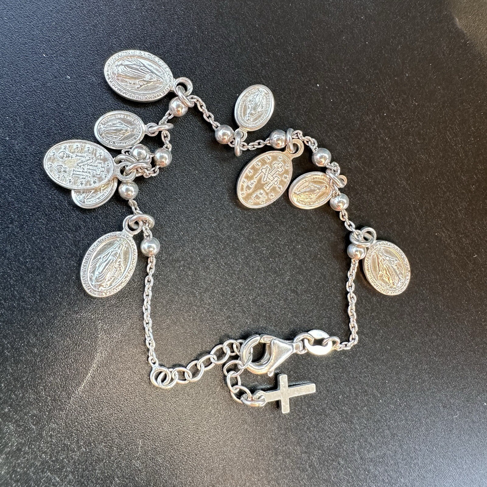 LOVELY ESTATE STERLING SILVER SAINT REGINA DANGLE DESIGN RELIGIOUS BRACELET 7”