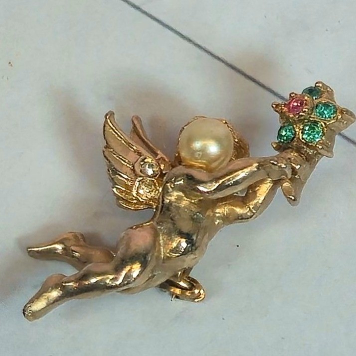 Vintage Coro Angel Brooch Gold Tone glass Rhinestone Flower cherub Mini pin