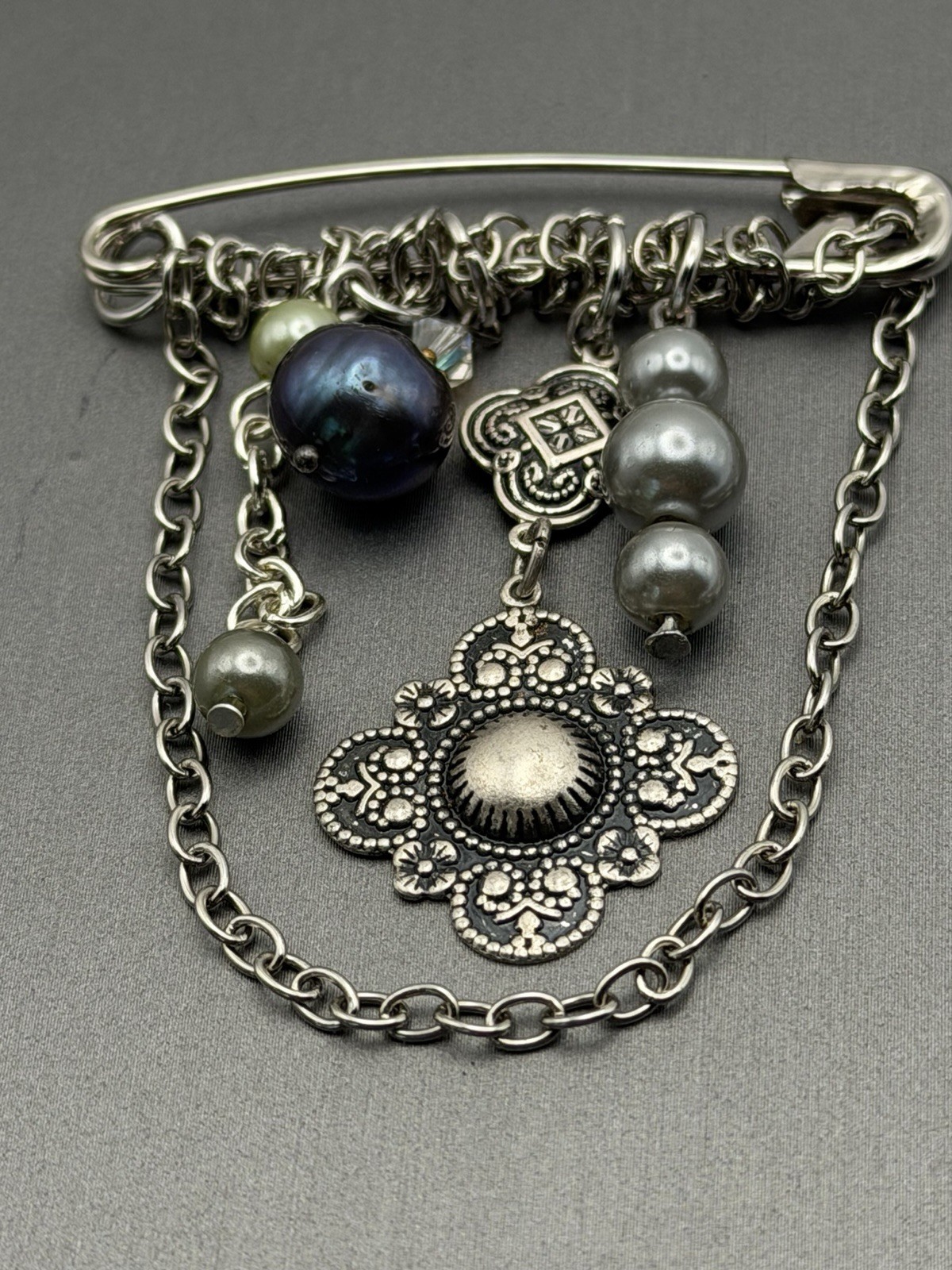 Medallion & Baroque Pearl Style Charm Silver Tone Safety Pin Brooch