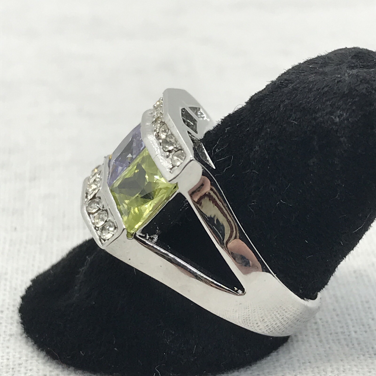 Vintage 18KGE Citrine, Amethyst, Perido & Clear Cubic Zirconia’s Ring sz 7