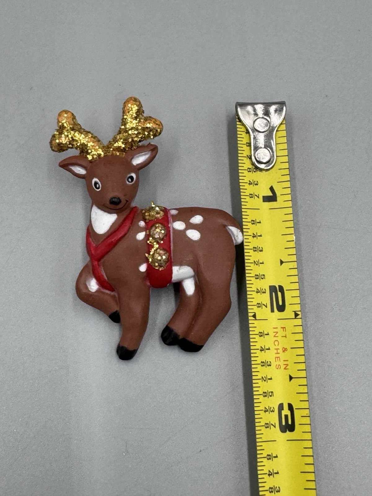 Vintage Fun World Reindeer Holiday Christmas Brooch Lapel Pin