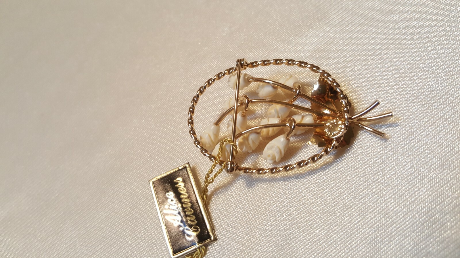 Alice Caviness Dozen Roses Brooch Pin-12KT. Gold Filled-Oval Approx. 2″