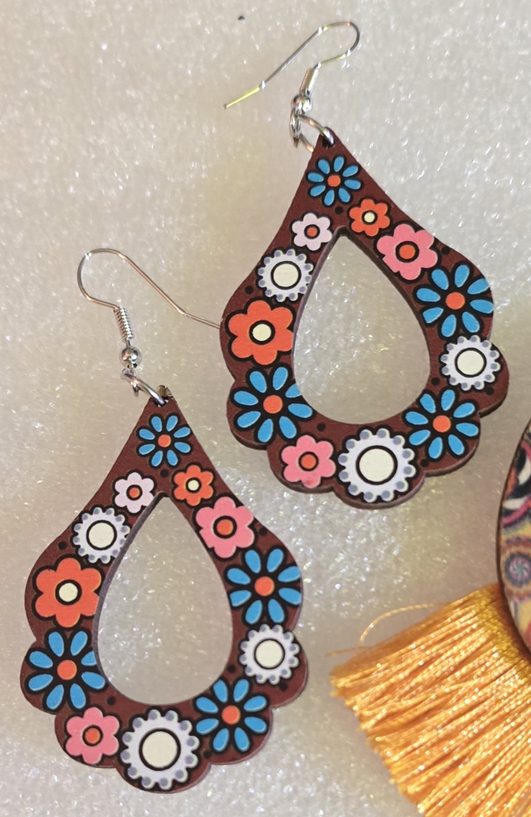 Vintage Colorful Painted Flowers Circles Wood Dangle Drop Pierced Earrings Lot