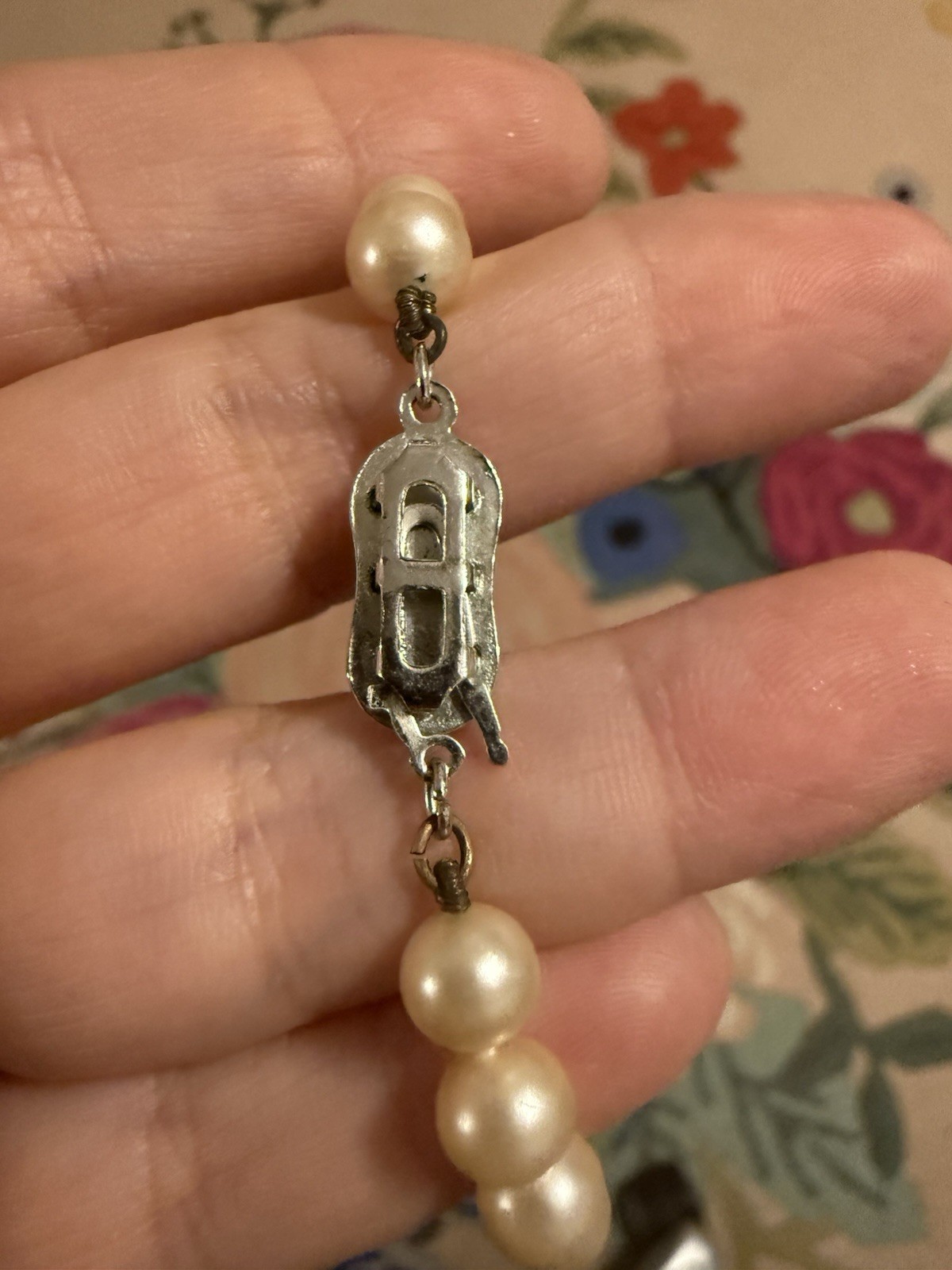 Vintage Pearl Necklace Lobster Claw Clasp Silver Tone