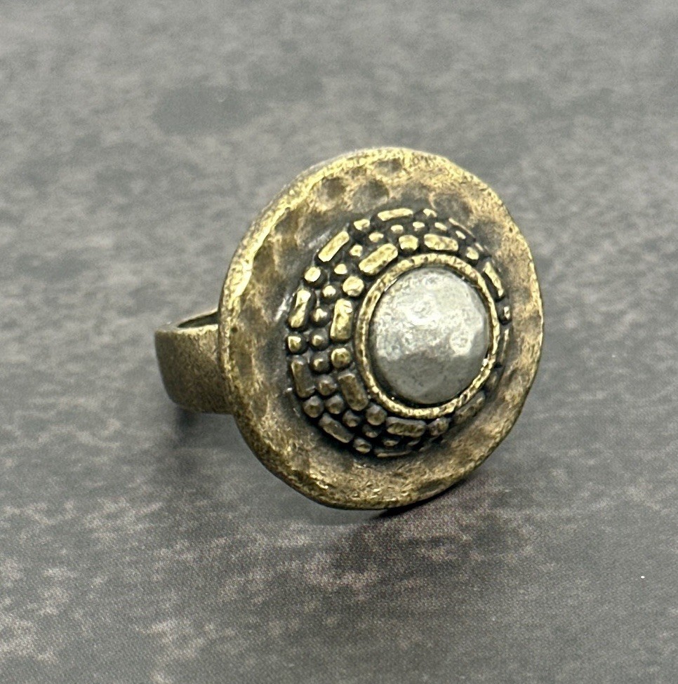 Vintage Matte Silver and Brass Tone Hammered Center Statement Size 7 Ring