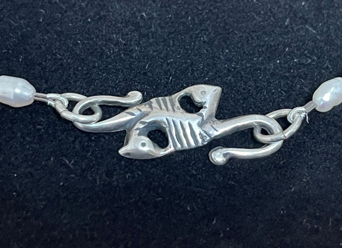 Rare T FOREE Sterling Heart Pendant & “Fish Hook” Clasp Pearl Necklace