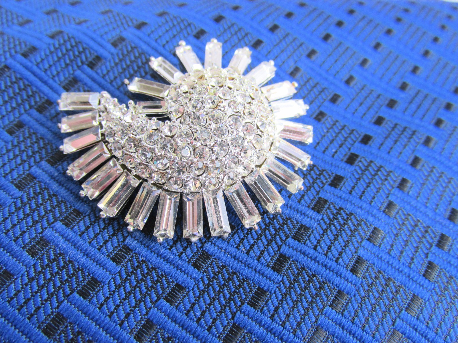 Vintage Elegant Clear Baguettes Rhinestone Pin Silver Plate Curled Fan Shape