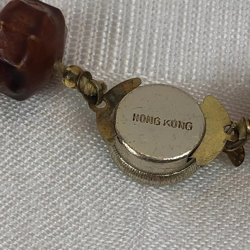 VINTAGE BOX TAB INSERT CLASP HONG KONG Bead Brown Acrylic Faux Wood Necklace 24″
