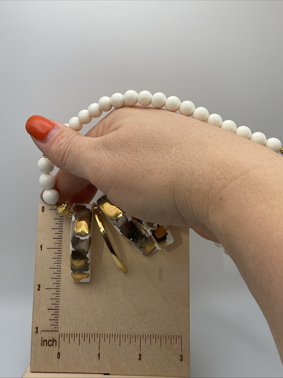 Vintage 60s-80s White & Gold-tone Chunky Bib Necklace/ Earring Set Marked Japan