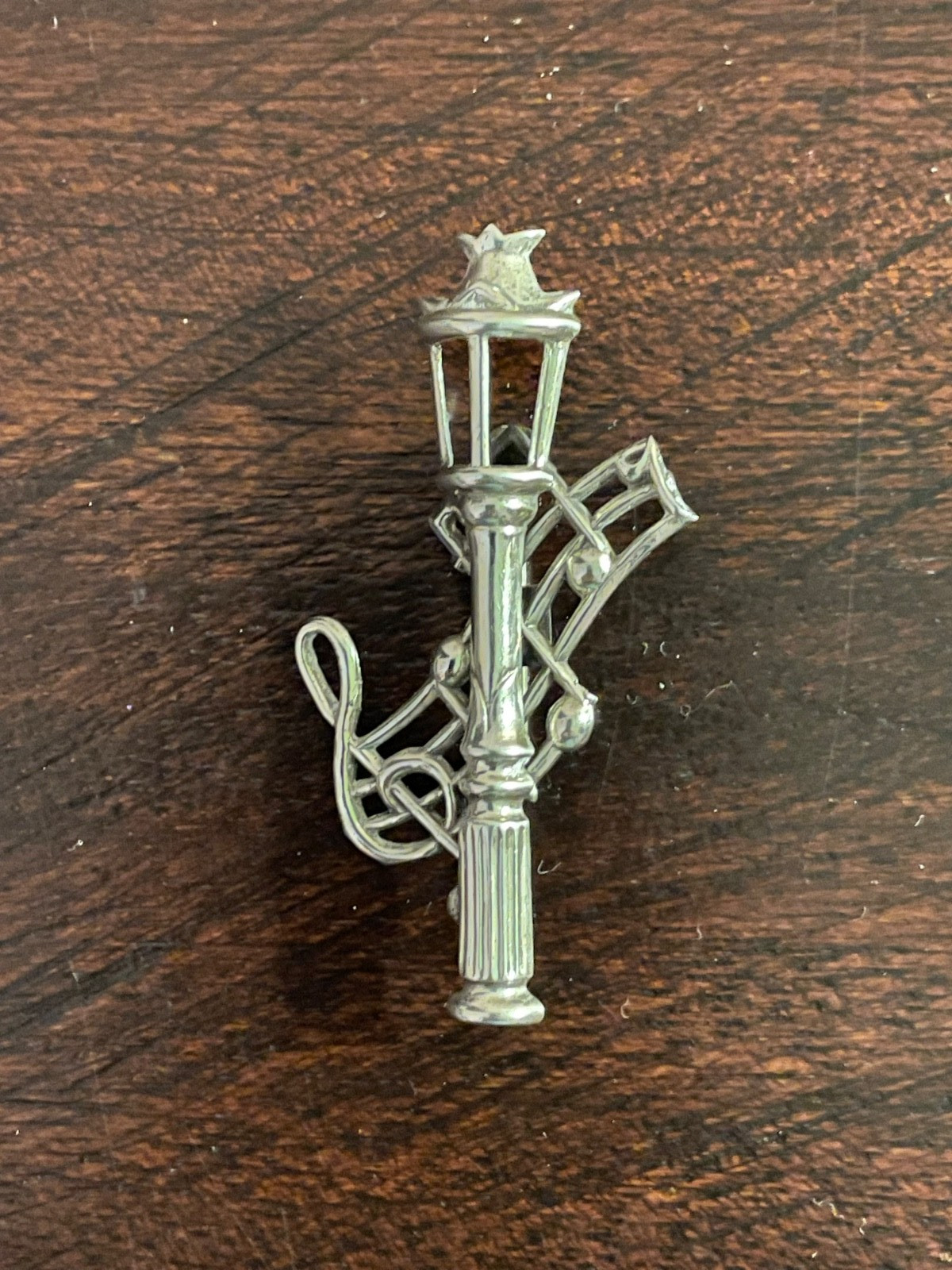 Vintage 1950’s Beau Sterling Lamp Post Intertwined w/Musical Notes Brooch