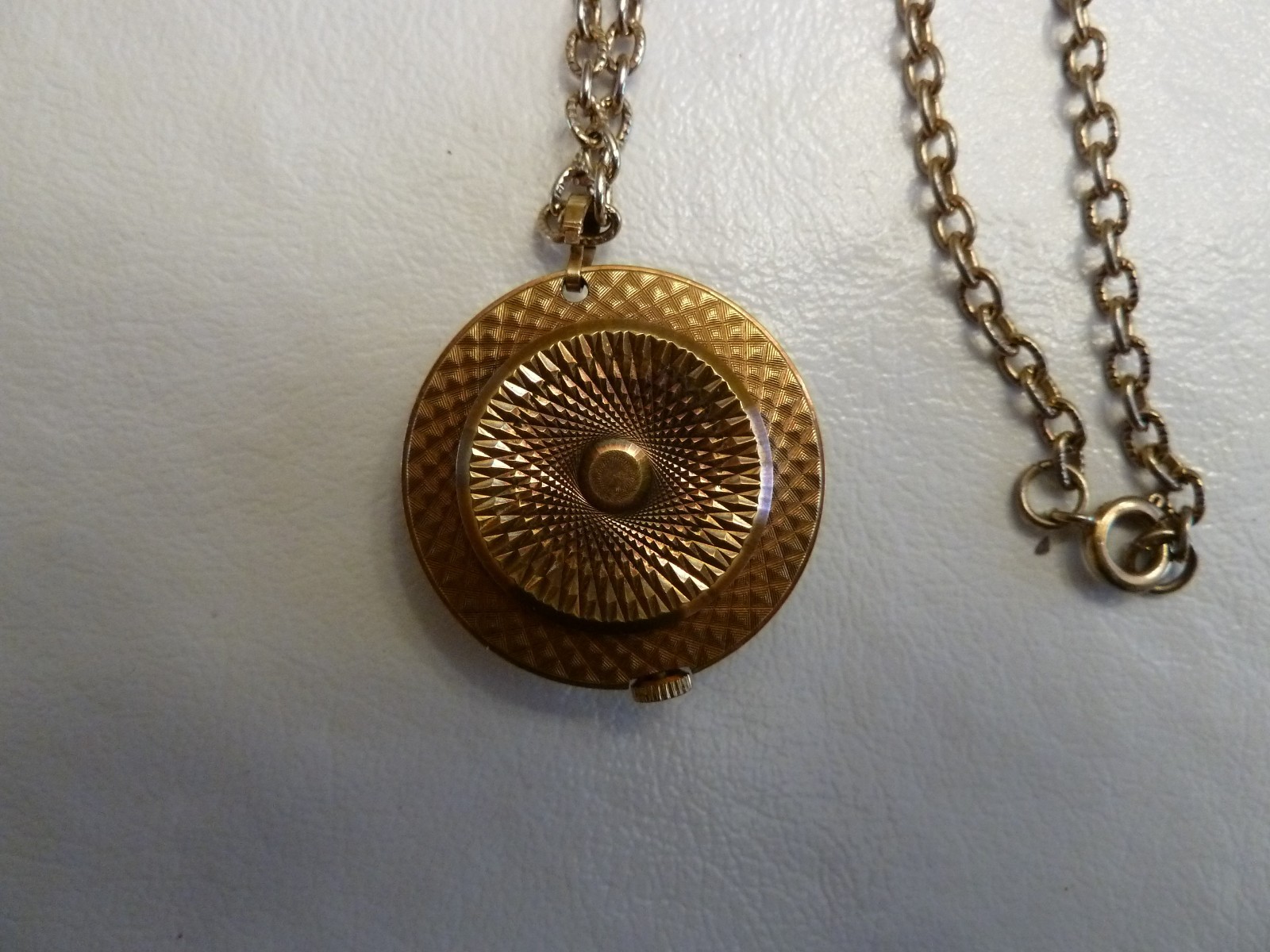 Vintag Westhall Women’s Mechanical Hand Wind Watch Necklace Pendant
