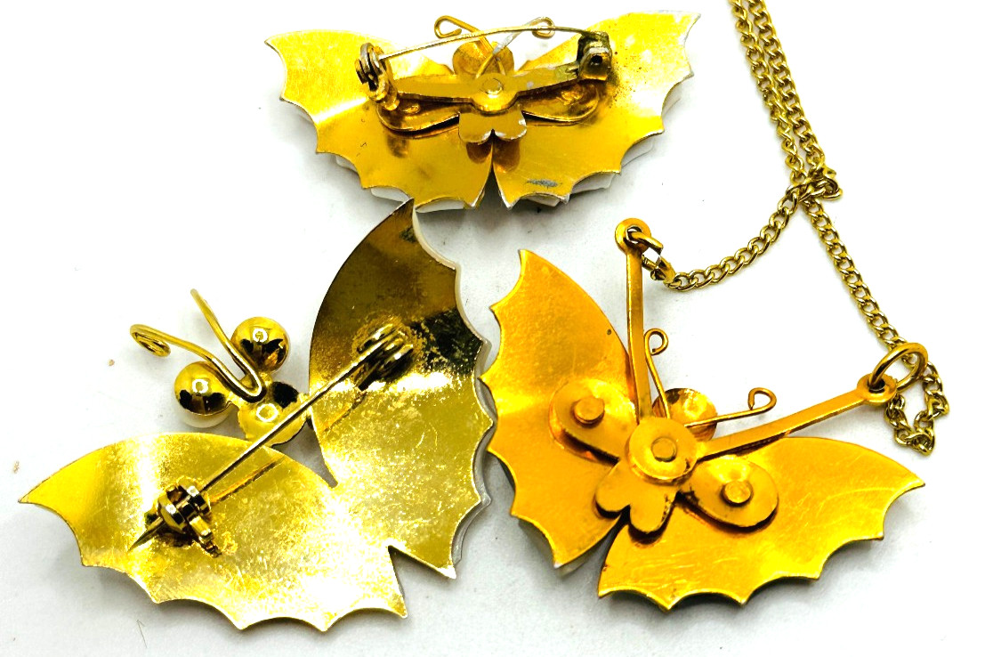 Lot 3 Gold Tone MOP / Shell Moths – 2 Brooches and 1 Necklace EUC